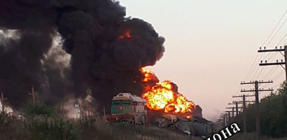 Tren rusesc cu combustibil destinat aprovizionării infanteriei, atacat cu drone de ucraineni