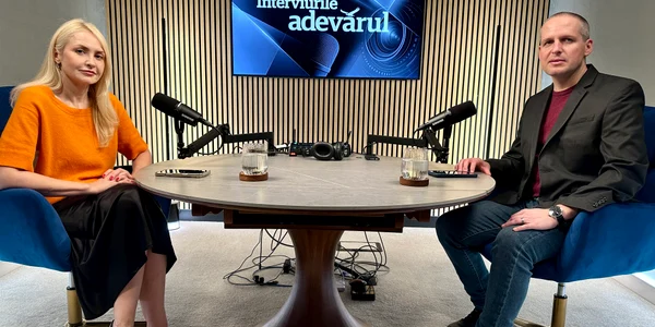 Christian Nasulea profesor de economie mondială la Interviurile Adevărul 0502 jpeg