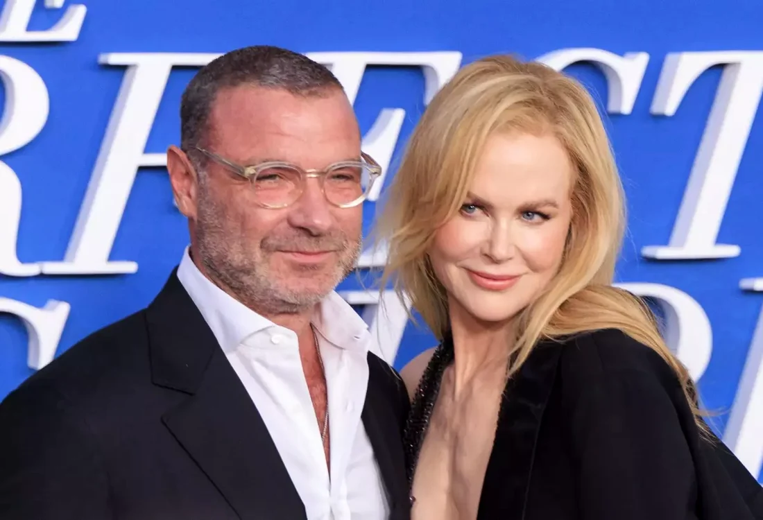Actorul Liev Schreiber a fost dus de urgență la spital în New York.