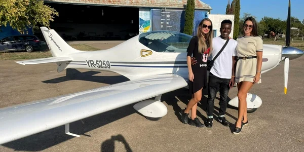 Africanul Mudi trăieşte un vis frumos în România FOTO arhiva personală