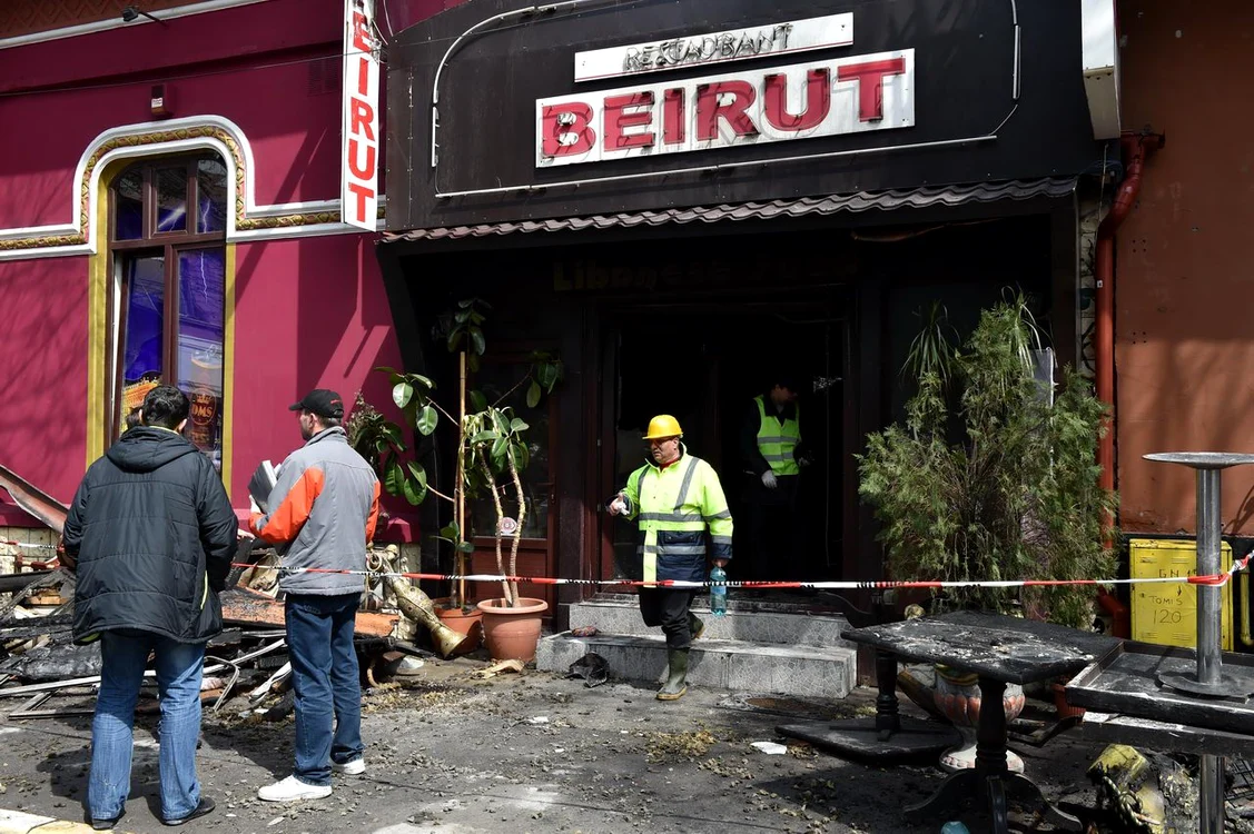 Restaurantul Beirut, din Constanța, a ars din temelii