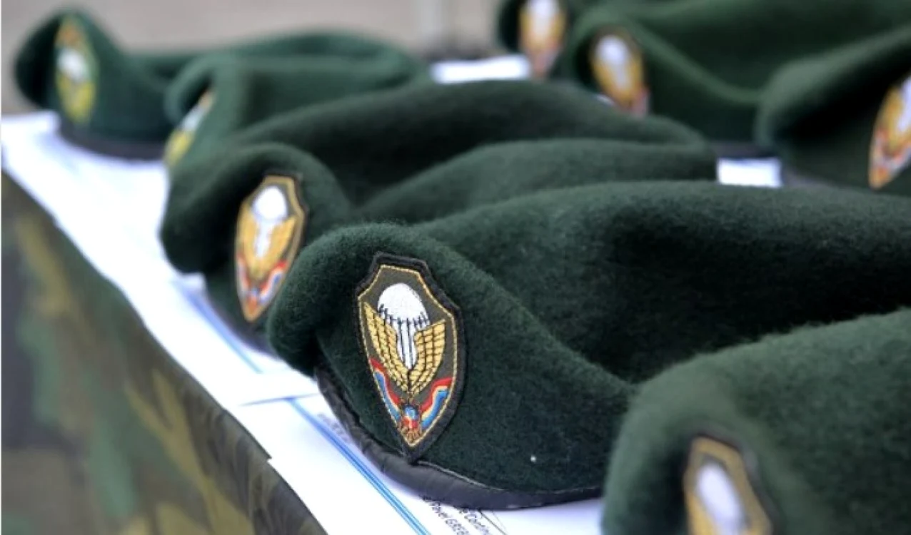 Pe 12 august 2022, la Chişinău, comandantul Armatei Naţionale a Republicii Moldova, generalul de brigadă Eduard Ohladciuc a înmânat Berete Verzi noilor absolvenţi  ai cursului pentru forţele speciale.