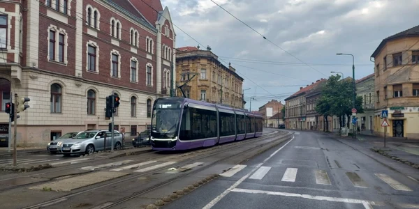 A fost scos pe traseu primul tramvai Bozankaya