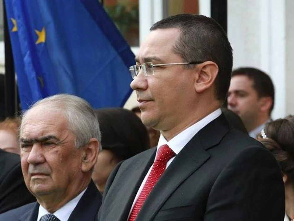 
    Victor Ponta (42 de ani) a fost trimis în judecată în libertatefoto: Arhiva Personală  