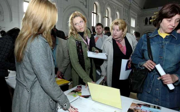 Şomeri gălăţeni cu studii superioare