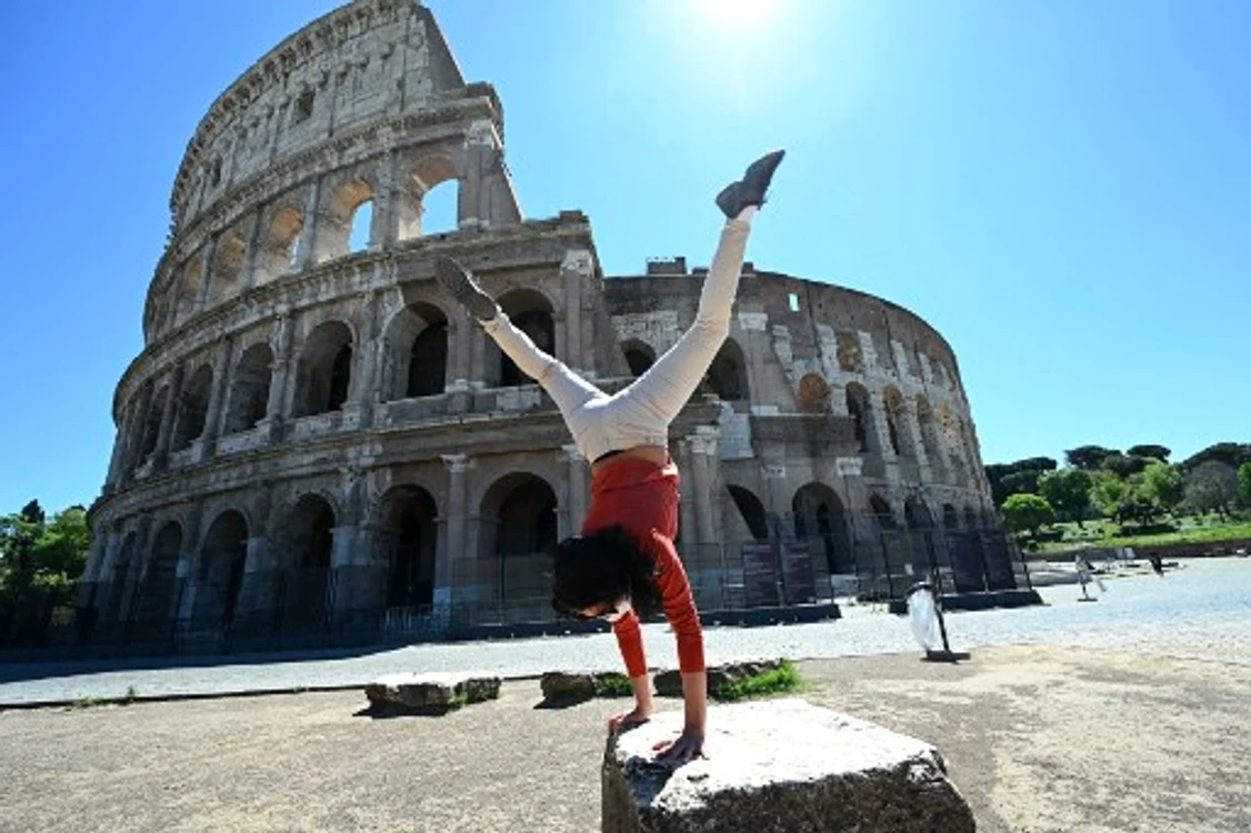 
    Italienii s-au bucurat din plin de relaxarea măsurilorFoto: AFP  