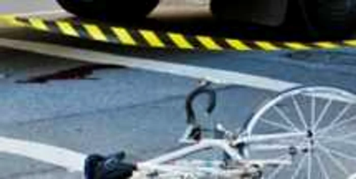 Biciclistul a fost rănit uşor