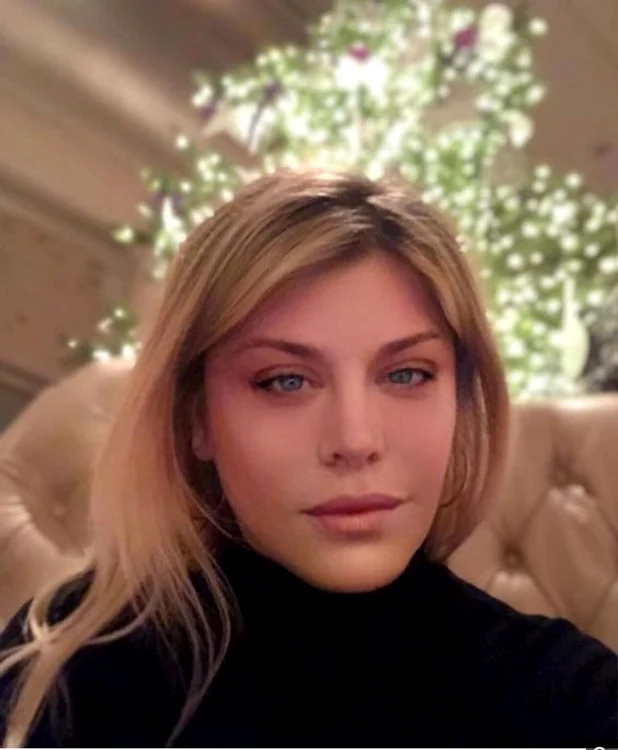 Loredana parte neschimbată cu trecerea anilor, lucru care i-a pus pe gânduri pe admiratorii acesteia