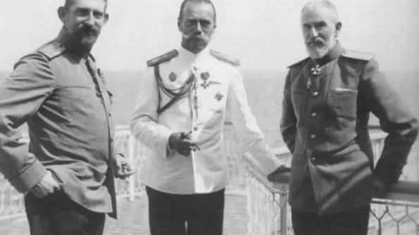 Păcatele şi viciile românilor celebri Eminescu bea cafea după cafea, Ioan Slavici spărgea geamurile vecinilor, regele Ferdinand era fumător înrăit jpeg
