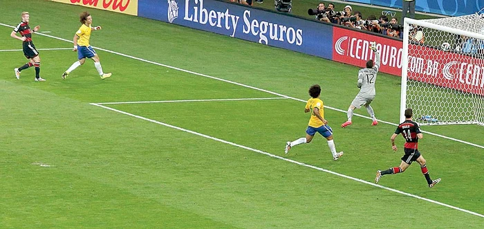 Minutul 70.  Schuerlle înscrie  cel de-al şaptelea  gol al Germaniei 