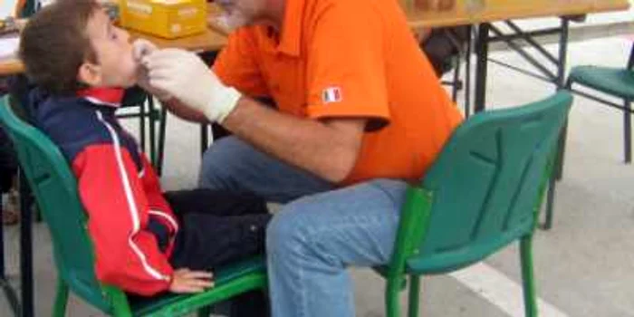 Slatina: Medicul italian face voluntariat in România