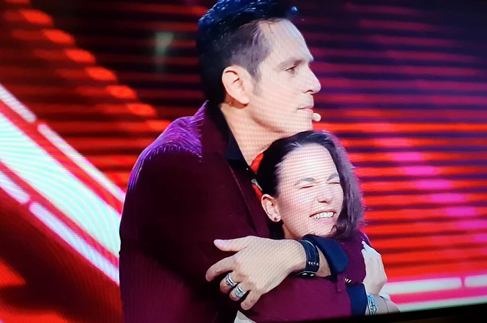 
    Andrada, alături de Nicole Cherry și Andra, în platoul emisiunii Happy Hour, în anul 2015Sursă foto: Arhivă personală   