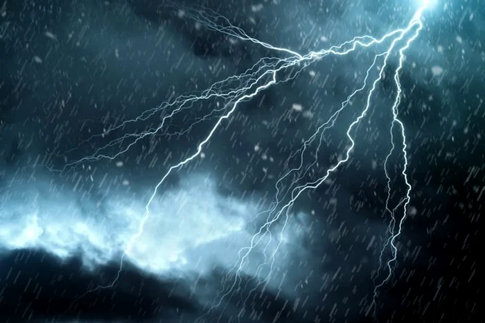 Meteorologii anunță furtuni în mai multe locuri din țară