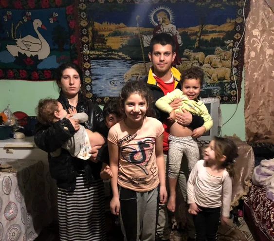 Anton Varga le întinde o mână celor care au nevoie de ajutor FOTO Arhivă personală Anton Varga