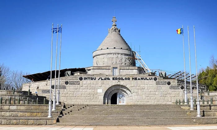 Mausoleul Eroilor de la Mărăşeşti, monumentul dedicat celor care au luptat în Războiul de Reîntregire a României din anul 1917 jpeg