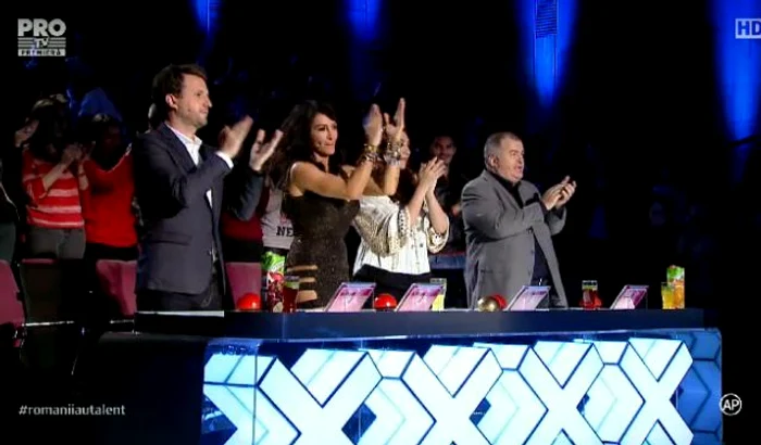 
    Jura'ii vor avea o misiune greaFoto: captură Pro Tv  