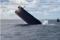 nava scufundata jpg