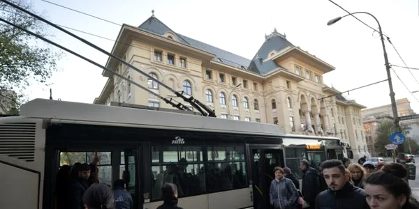 Troleibuz Bucuresti foto Mediafax