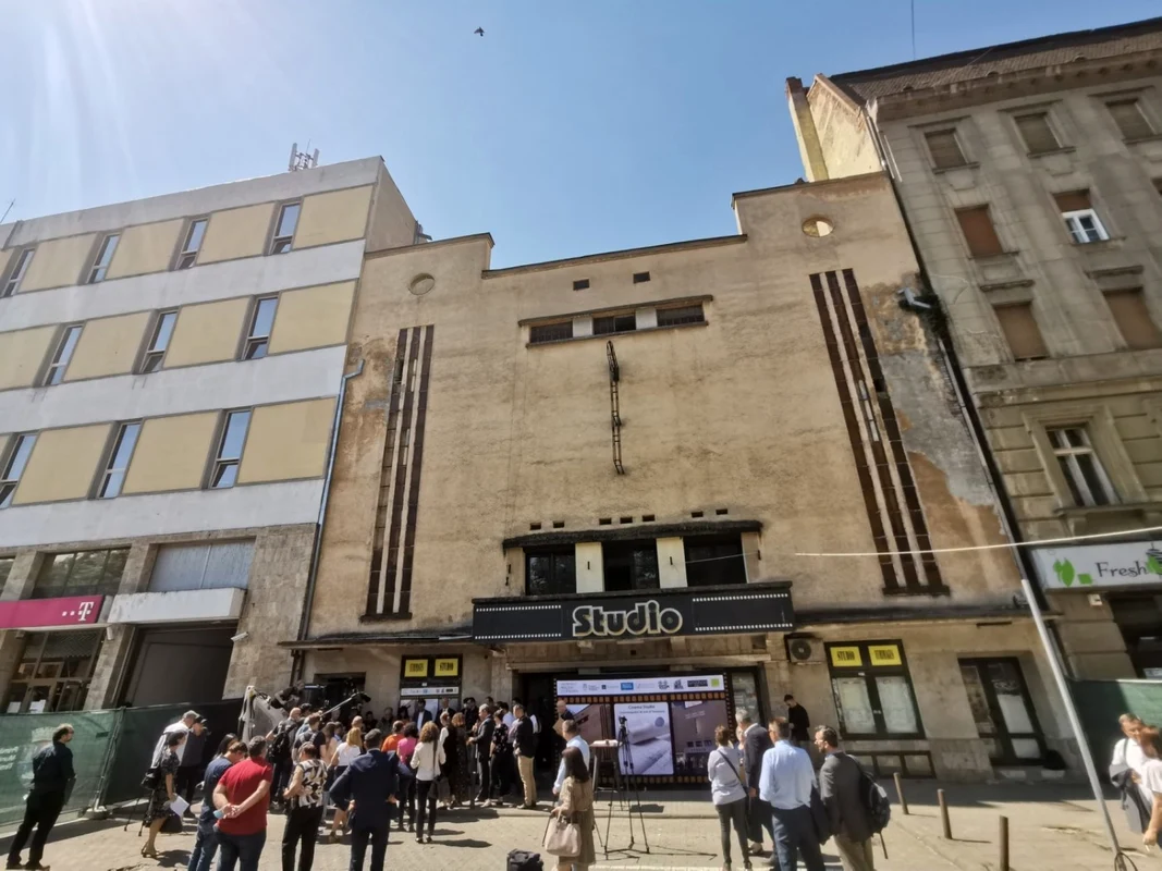 S-a marcat începerea lurărilor de renovare a vechiului cinematograf Studio din Timişoara FOTO Ş.Both