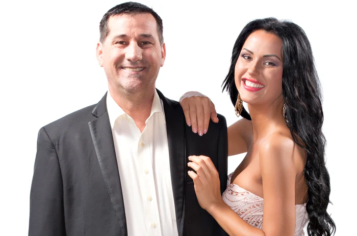 Daniela Crudu este foarte apropiată de tatăl ei, mai ales acum, de când vedeta s-a mutat înapoi în casa părinteascăfoto: Antena 1