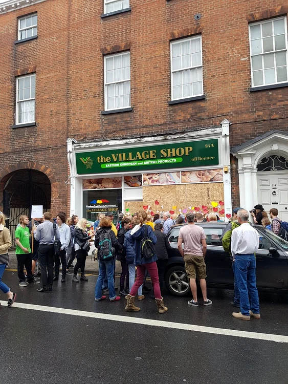 S-au strâns 26.400 de lire sterline