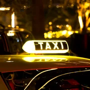 Taxi, foto Shutterstock jpg