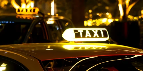 Taxi, foto Shutterstock jpg