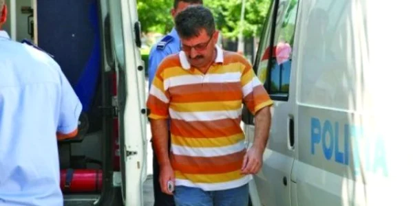 Fostul primar din Cârna este acuzat de abuz în serviciu şi fals