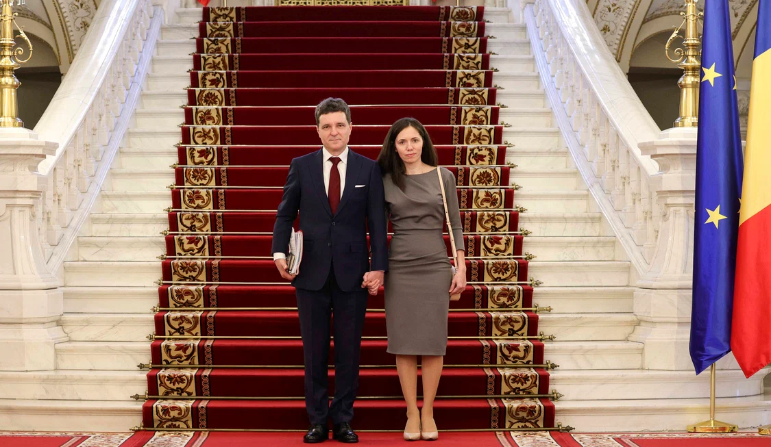 Mirabela Grădinaru îi este alături lui Nicușor Dan de aproape 20 de ani. FOTO: Inquam photos