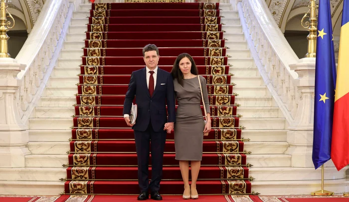 Mirabela Grădinaru îi este alături lui Nicușor Dan de aproape 20 de ani. FOTO: Inquam photos