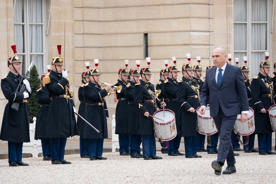Bolojan merge din nou în Franța. Președintele interimar participă la Summitul privind securitatea Ucrainei