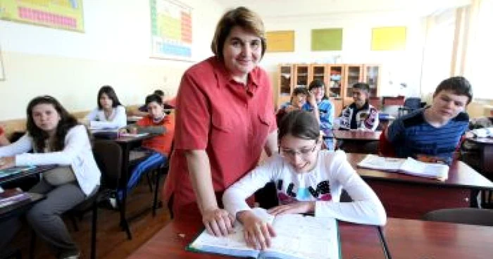 Timişoara: Inspectorii şcolari confirmă reducerea a 600 de posturi de profesor