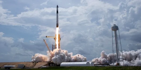  Lansare rachetă SpaceX Falcon 9 FOTO Profimedia