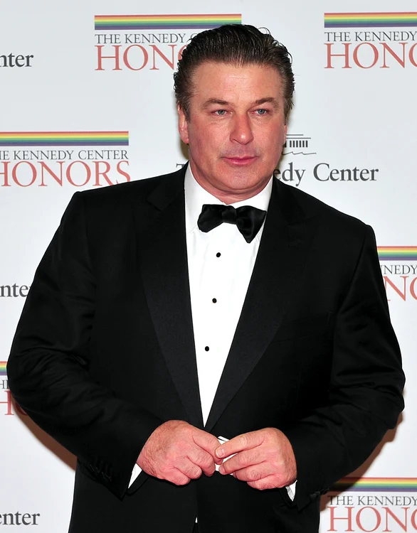 
    Alec Baldwin (60 de ani) este însurat şi are patru copiifoto EPA  