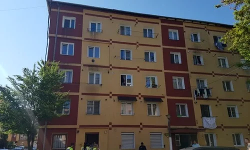 bloc sinucidere resita jpeg