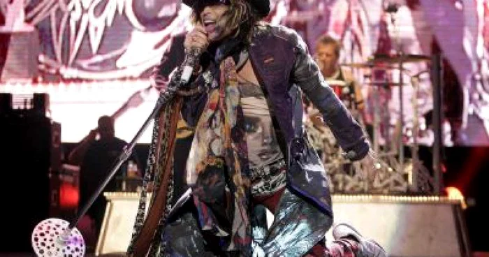 Accidentul lui Steven Tyler anulează concertele trupei rock Aerosmith