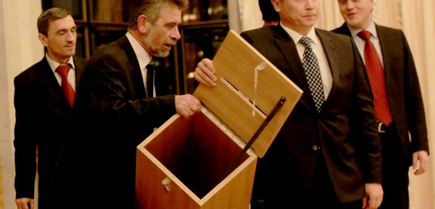 La 16 decembrie 2011, în urna de vot au fost aruncate doar 58 de buletine în favoarea lui Marian Lupu