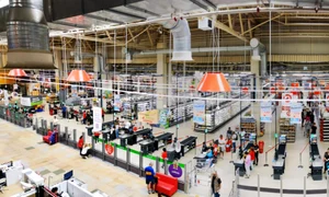 Case de marcat Auchan FOTO Facebook 