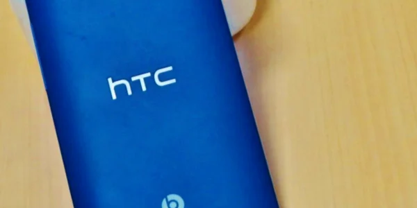 htc foto adevarul