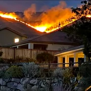 incendii de vegetatie in nevada SUA FOTO Facebook/Meteorologist Eric Graves