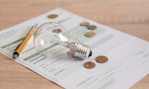 Factura curent energie electrica FOTO Shutterstock jpg