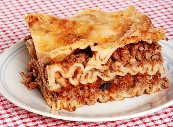 1 lasagna cu ciuperci si sos bechamel jpg jpeg