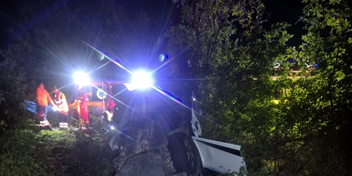 Accident rutier mortal pe DN64 în Orlești Vâlcea cu doi morți și doi răniți Foto ISU Vâlcea