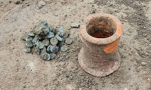 Descoperire misterioasă pe malul Mării Negre: Tezaur grecesc vechi de 1 400 de ani jpeg