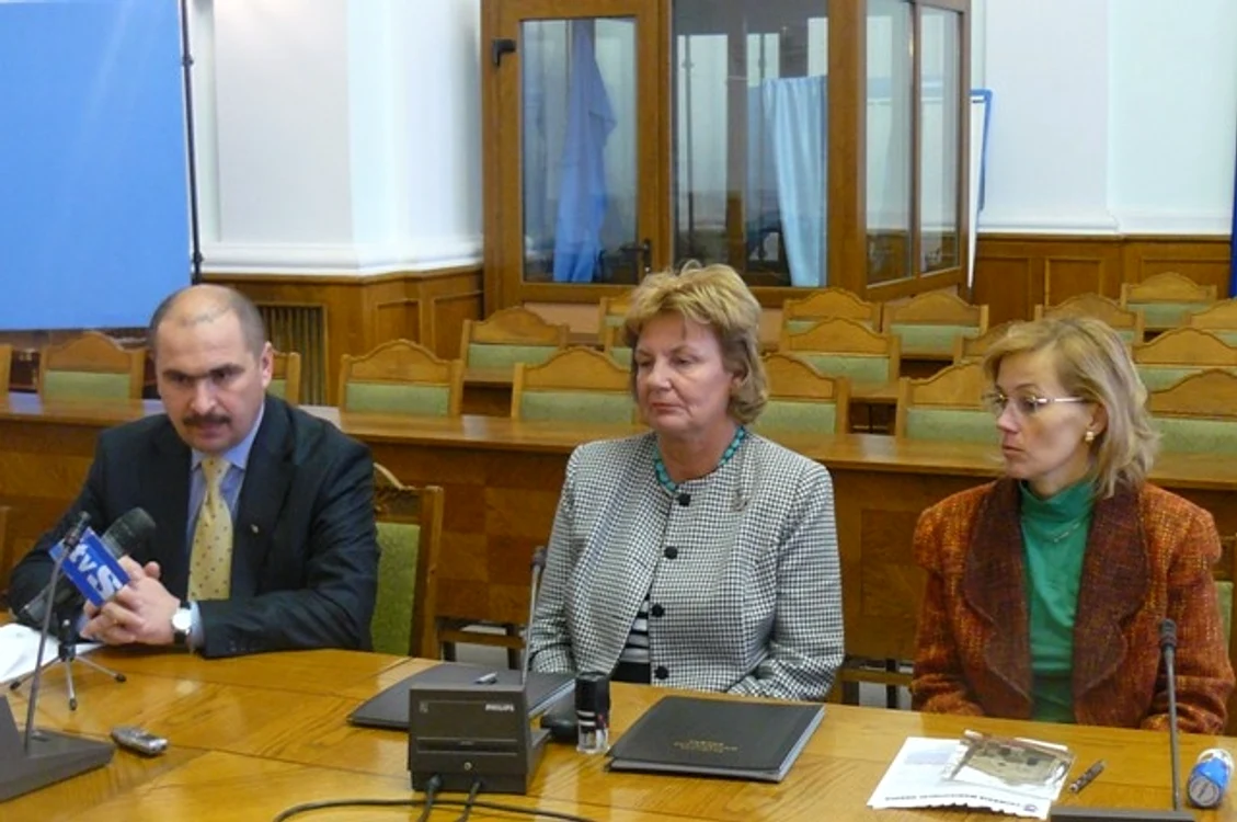 Primăria a semnat azi contractul de finanțare pentru Capela Rhedey