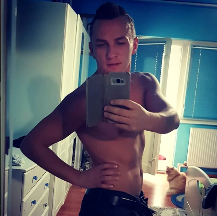 1 traistariu instagram png png