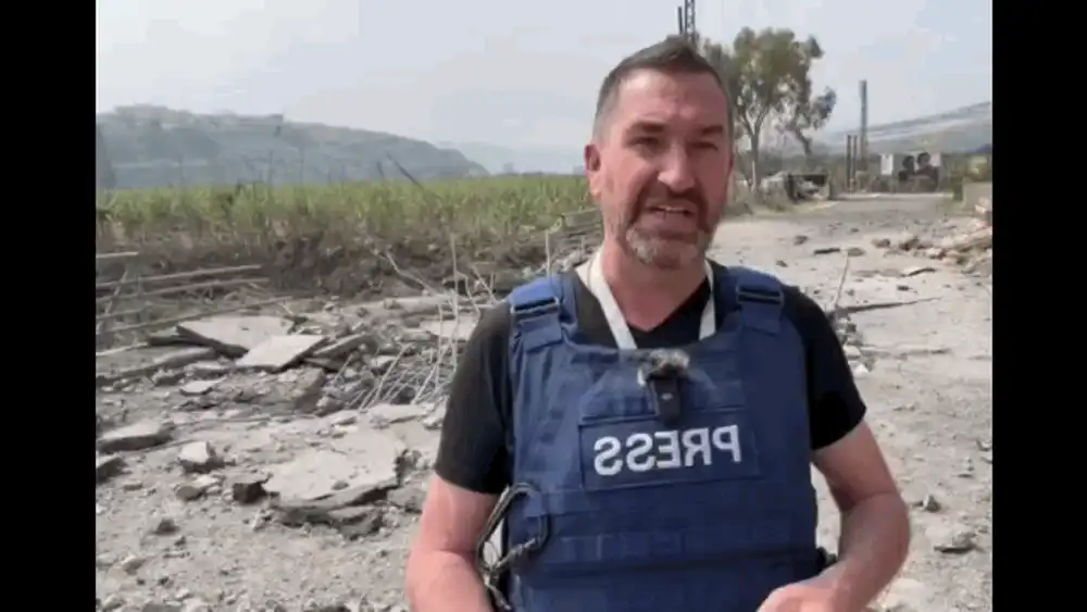 O rachetă a explodat lângă o echipă de propagandiști ruși: momentul a fost surprins în timpul unei filmări în Liban