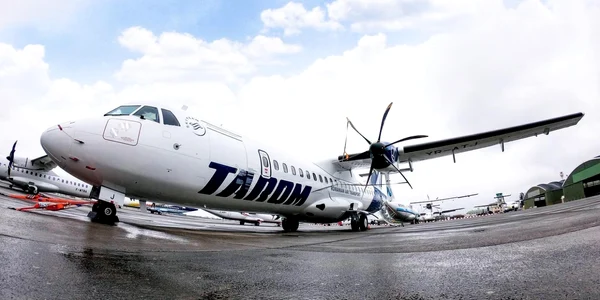 Tarom aeronava noua ATR