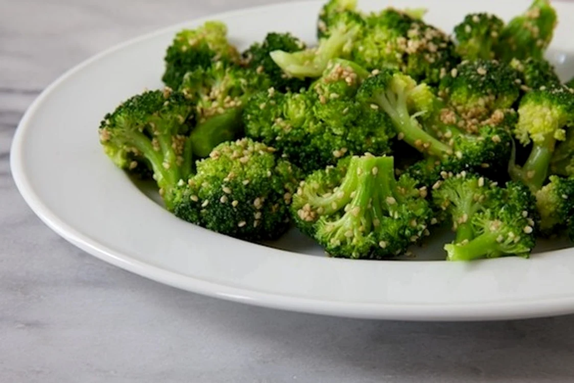 broccoli cu lamaie si susan jpeg