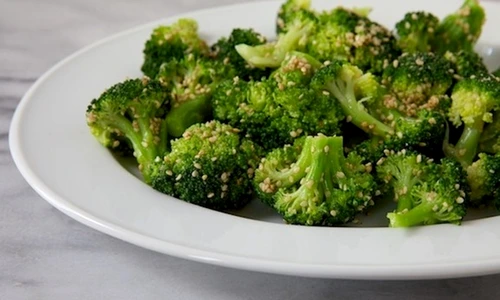 broccoli cu lamaie si susan jpeg